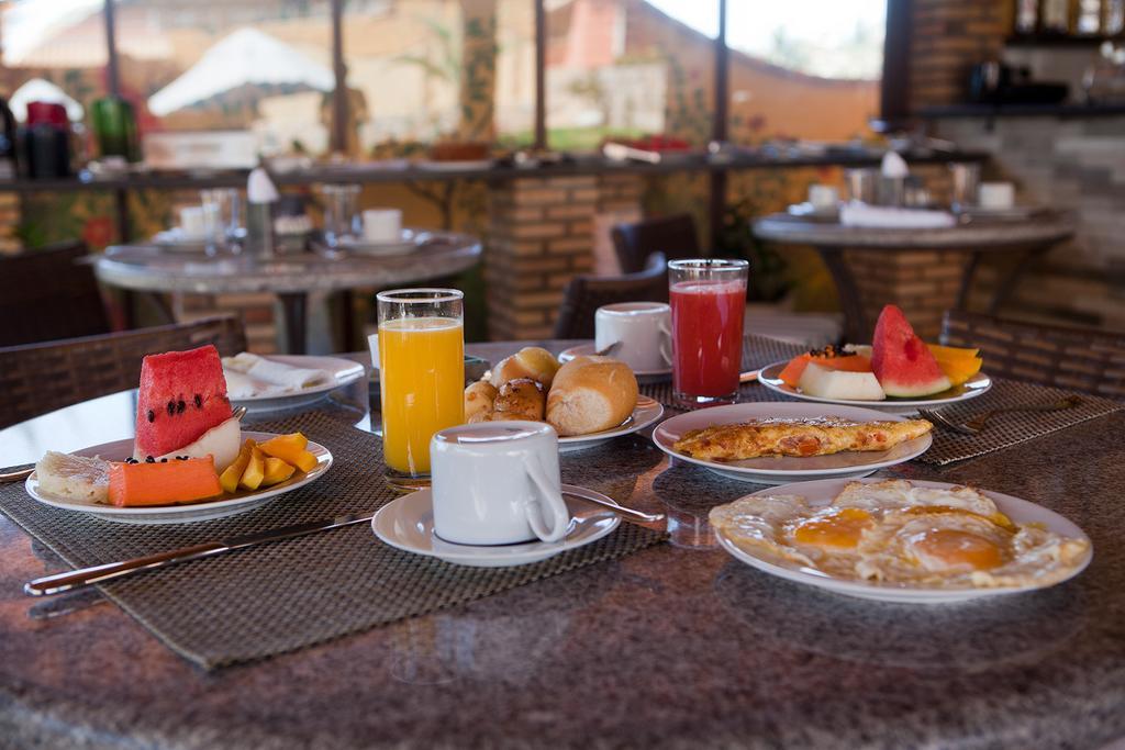 Pousada Refugio Jardim De Canoa 카노아 케브라다 외부 사진